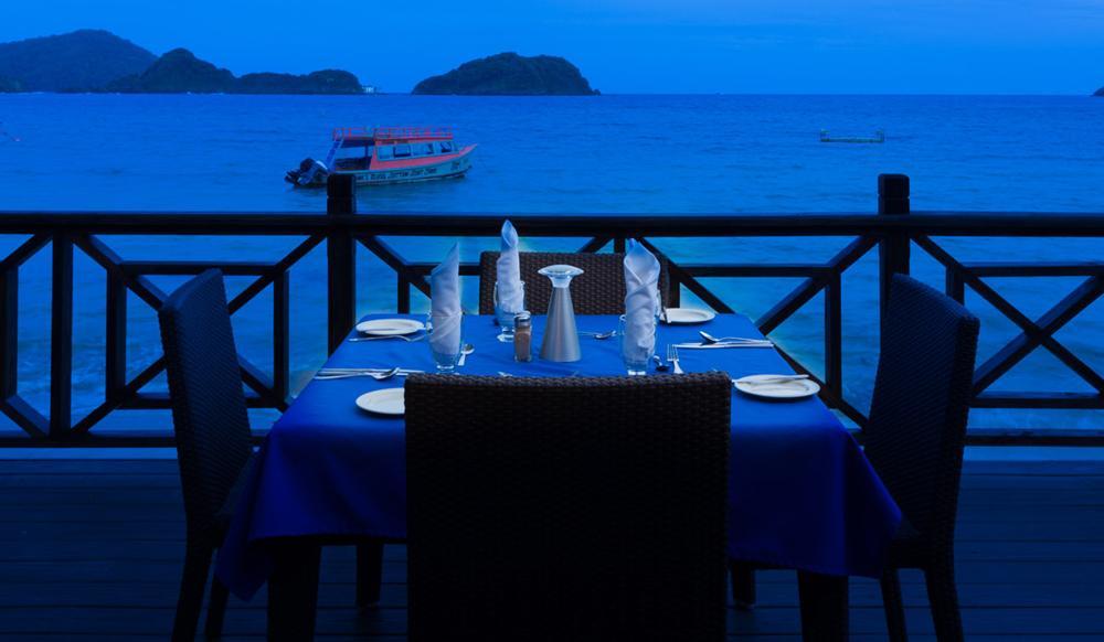 Blue Waters Inn Speyside 외부 사진
